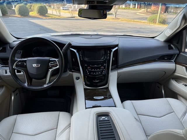 2018 Cadillac Escalade Luxury