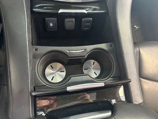 2018 Cadillac Escalade Platinum | Rome, GA | Knight's Car Store