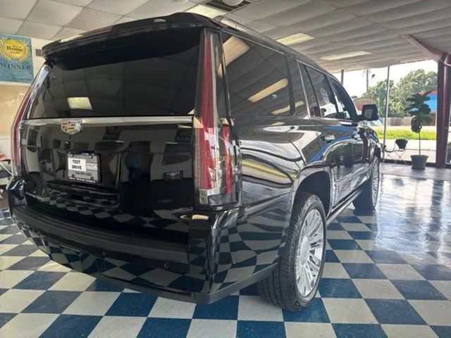 2018 Cadillac Escalade Platinum | Rome, GA | Knight's Car Store 2018 Cadillac Escalade Platinum | Rome, GA | Knight's Car Store