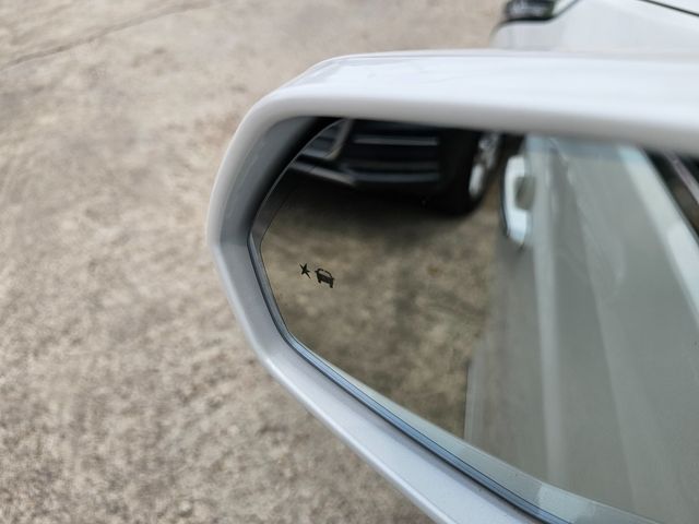 2018 Cadillac XT5 Premium Luxury | Brownsville TX | English Motors 2018 Cadillac XT5 Premium Luxury | Brownsville TX | English Motors