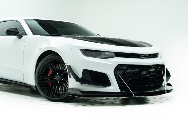 2018 Chevrolet Camaro ZL1 1LE Extreme Track Performance Pkg | Carrollton, TX | Texas Hot Rides 2018 Chevrolet Camaro ZL1 1LE Extreme Track Performance Pkg | Carrollton, TX | Texas Hot Rides