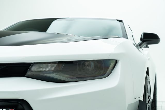 2018 Chevrolet Camaro ZL1 1LE Extreme Track Performance Pkg | Carrollton, TX | Texas Hot Rides 2018 Chevrolet Camaro ZL1 1LE Extreme Track Performance Pkg | Carrollton, TX | Texas Hot Rides