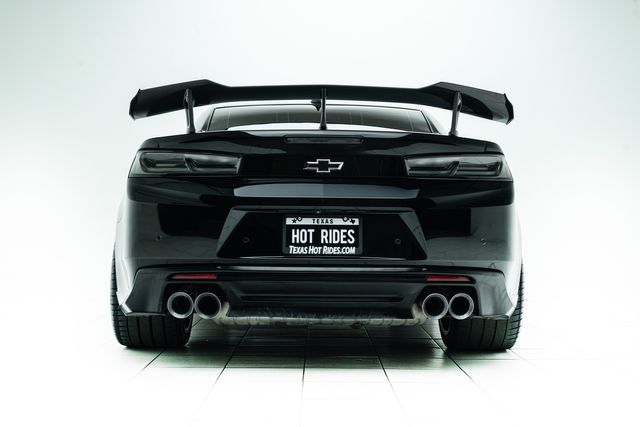 2018 Chevrolet Camaro ZL1 1LE Extreme Track Performance Pkg | Carrollton, TX | Texas Hot Rides 2018 Chevrolet Camaro ZL1 1LE Extreme Track Performance Pkg | Carrollton, TX | Texas Hot Rides
