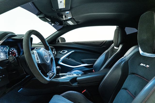 2018 Chevrolet Camaro ZL1 1LE Extreme Track Performance Pkg | Carrollton, TX | Texas Hot Rides 2018 Chevrolet Camaro ZL1 1LE Extreme Track Performance Pkg | Carrollton, TX | Texas Hot Rides