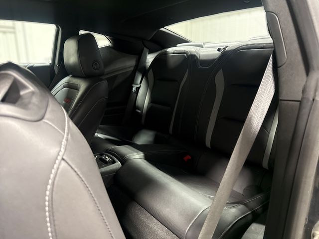 2018 Chevrolet CAMARO SS | Houston, TX | Texas Star Motors 2018 Chevrolet CAMARO SS | Houston, TX | Texas Star Motors