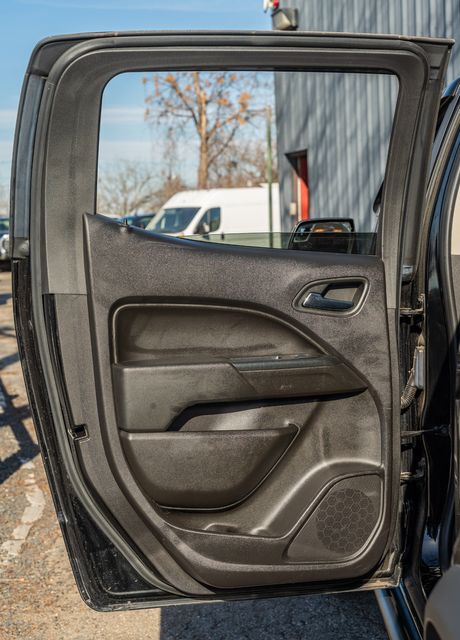 2018 Chevrolet Colorado ZR2 4X4 W/ UPGRADES / CLEAN CARFAX | Austin, TX | Rocky Mountain Truck Stop Austin 2018 Chevrolet Colorado ZR2 4X4 W/ UPGRADES / CLEAN CARFAX | Austin, TX | Rocky Mountain Truck Stop Austin