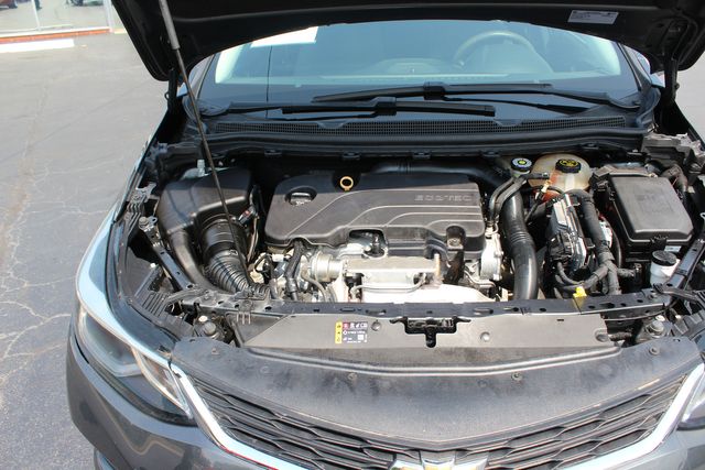 2018 Chevrolet Cruze LT Auto | Granite City, Illinois | MasterCars Company Inc. 2018 Chevrolet Cruze LT Auto | Granite City, Illinois | MasterCars Company Inc.