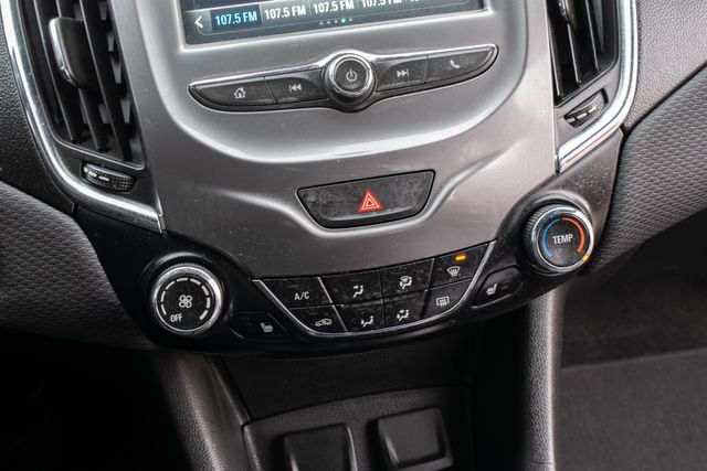 2018 Chevrolet Cruze LT Auto | Great Falls, Montana | Bleskin Motor Company 2018 Chevrolet Cruze LT Auto | Great Falls, Montana | Bleskin Motor Company