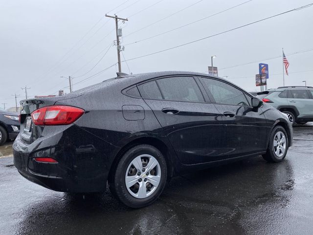 2018 Chevrolet Cruze LS