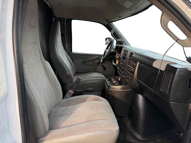 2018 Chevrolet Express 4500 | Arlington Heights, IL | Gmotorcars