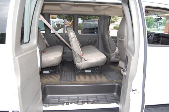 2018 Chevrolet Express LT 3500 - 15 PASSENGER | Charlotte, North Carolina | ADVENTURE VANS 2018 Chevrolet Express LT 3500 - 15 PASSENGER | Charlotte, North Carolina | ADVENTURE VANS