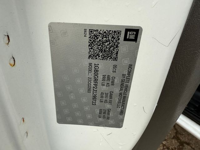 2018 Chevrolet EXPRESS G3500 12 FT Box Truck | Canton, Ohio | Ohio Auto Warehouse LLC 2018 Chevrolet EXPRESS G3500 12 FT Box Truck | Canton, Ohio | Ohio Auto Warehouse LLC