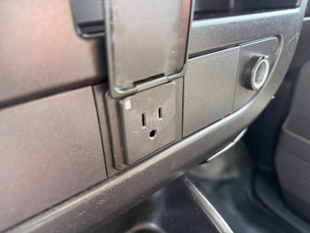 2018 Chevrolet EXPRESS G3500 12 FT Box Truck | Canton, Ohio | Ohio Auto Warehouse LLC