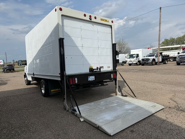 2018 Chevrolet EXPRESS G3500 14FT Box LIFTGATE V8 | Canton, Ohio | Ohio Auto Warehouse LLC 2018 Chevrolet EXPRESS G3500 14FT Box LIFTGATE V8 | Canton, Ohio | Ohio Auto Warehouse LLC