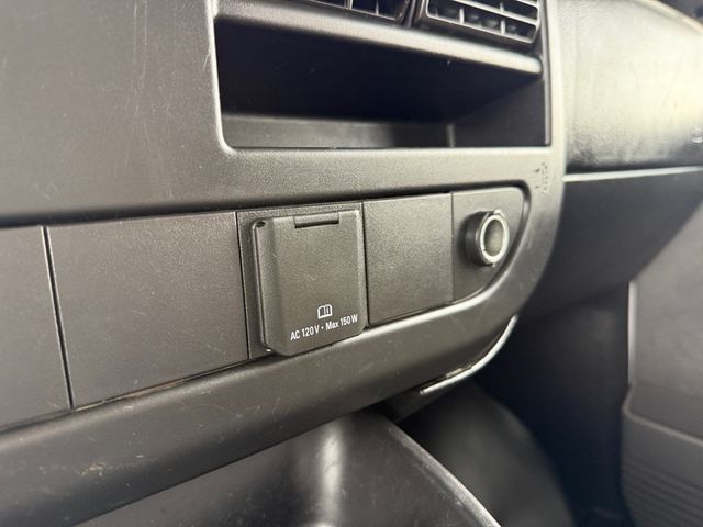 2018 Chevrolet EXPRESS G3500 14FT Box LIFTGATE V8 | Canton, Ohio | Ohio Auto Warehouse LLC 2018 Chevrolet EXPRESS G3500 14FT Box LIFTGATE V8 | Canton, Ohio | Ohio Auto Warehouse LLC