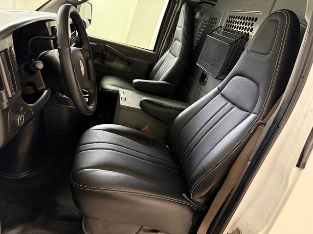 2018 Chevrolet Express 2500 | Houston, TX | Houston Auto Credit 2018 Chevrolet Express 2500 | Houston, TX | Houston Auto Credit