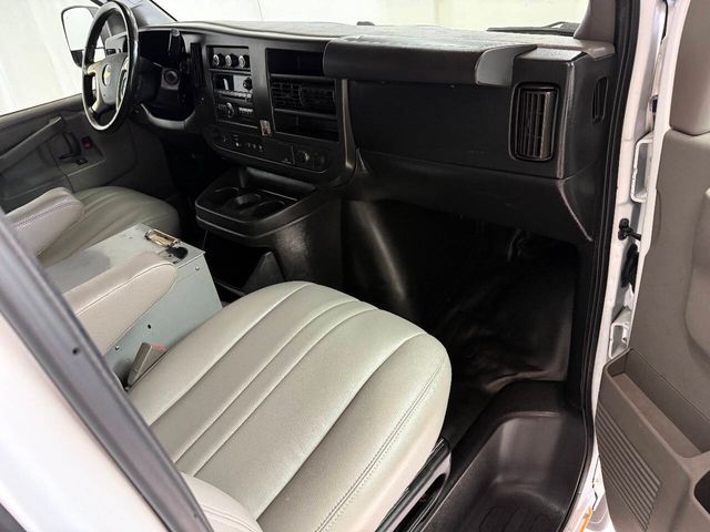 2018 Chevrolet Express 3500 | Houston, TX | Houston Auto Credit 2018 Chevrolet Express 3500 | Houston, TX | Houston Auto Credit