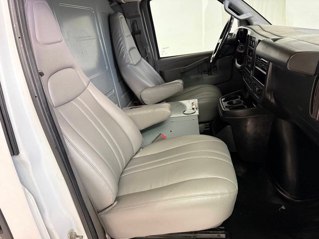 2018 Chevrolet Express 3500 | Houston, TX | Houston Auto Credit 2018 Chevrolet Express 3500 | Houston, TX | Houston Auto Credit