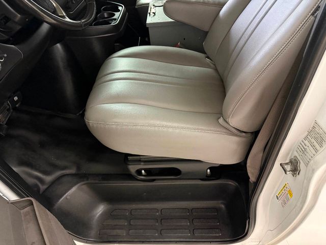 2018 Chevrolet Express 3500 | Houston, TX | Houston Auto Credit 2018 Chevrolet Express 3500 | Houston, TX | Houston Auto Credit