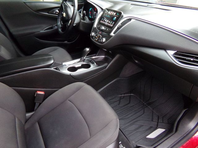 2018 Chevrolet Malibu LT | Gonzales, TX | West Motors 2018 Chevrolet Malibu LT | Gonzales, TX | West Motors