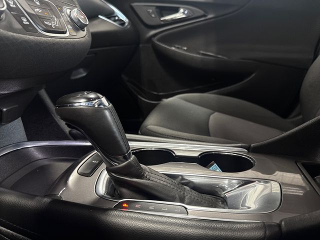2018 Chevrolet MALIBU LT | Houston, TX | Texas Star Motors 2018 Chevrolet MALIBU LT | Houston, TX | Texas Star Motors