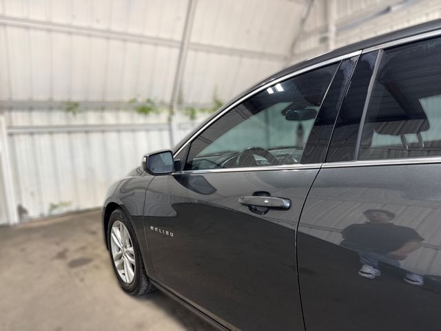 2018 Chevrolet MALIBU LT | Houston, TX | Texas Star Motors