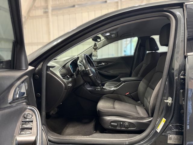 2018 Chevrolet MALIBU LT | Houston, TX | Texas Star Motors 2018 Chevrolet MALIBU LT | Houston, TX | Texas Star Motors