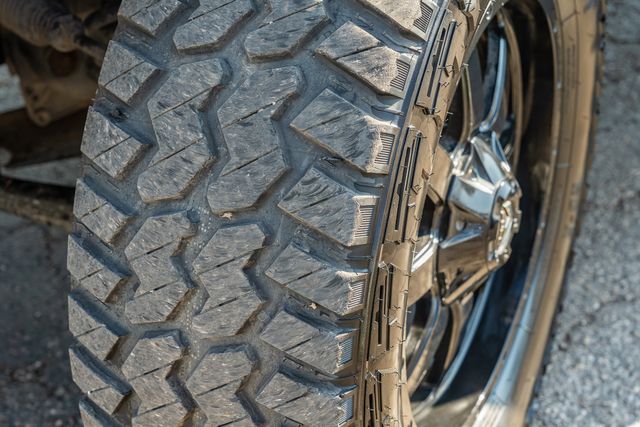 2018 Chevrolet Silverado 1500 LT Z71 W/ UPGRADES / CLEAN CARFAX 4X4 | Austin, TX | Rocky Mountain Truck Stop Austin