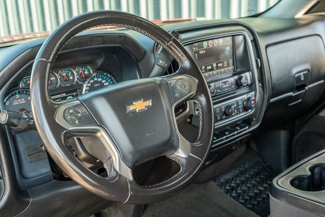 2018 Chevrolet Silverado 1500 LT Z71 W/ UPGRADES / CLEAN CARFAX 4X4 | Austin, TX | Rocky Mountain Truck Stop Austin