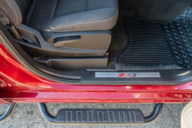 2018 Chevrolet Silverado 1500 LT Z71 W/ UPGRADES / CLEAN CARFAX 4X4 | Austin, TX | Rocky Mountain Truck Stop Austin