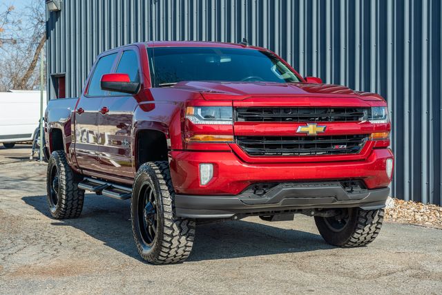 2018 Chevrolet Silverado 1500 LT Z71 W/ UPGRADES / CLEAN CARFAX 4X4 | Austin, TX | Rocky Mountain Truck Stop Austin 2018 Chevrolet Silverado 1500 LT Z71 W/ UPGRADES / CLEAN CARFAX 4X4 | Austin, TX | Rocky Mountain Truck Stop Austin
