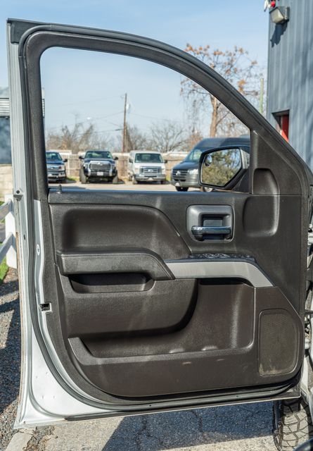 2018 Chevrolet Silverado 1500 LT 4X4 REDLINE ED W/ UPGRADES / REGULARLY SERVICED | Austin, TX | Rocky Mountain Truck Stop Austin