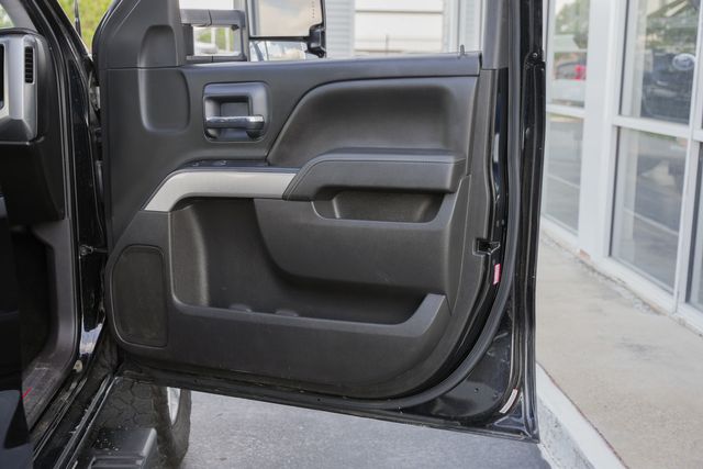 2018 Chevrolet Silverado 1500 LT Z71 W/ UPGRADES / 4X4 / GREAT LOOK | Austin, TX | Rocky Mountain Truck Stop Austin