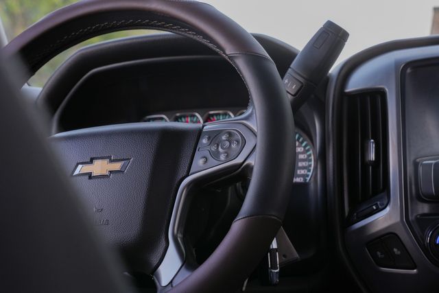 2018 Chevrolet Silverado 1500 LT Z71 W/ UPGRADES / 4X4 / GREAT LOOK | Austin, TX | Rocky Mountain Truck Stop Austin 2018 Chevrolet Silverado 1500 LT Z71 W/ UPGRADES / 4X4 / GREAT LOOK | Austin, TX | Rocky Mountain Truck Stop Austin