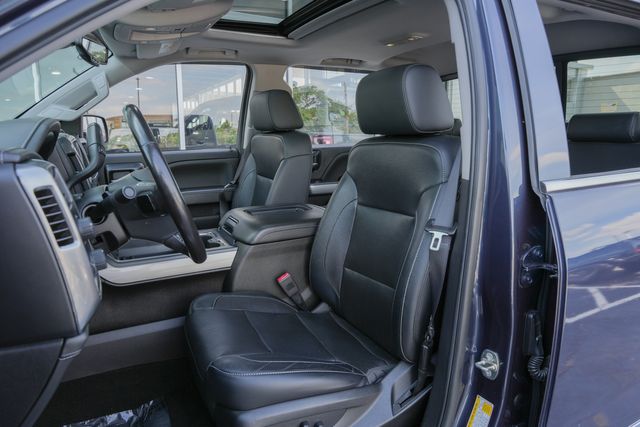 2018 Chevrolet Silverado 1500 CENTENNIAL EDITION / LTZ Z71 / CLEAN CARFAX / 4X4 | Dallas, TX | Rocky Mountain Truck Stop Dallas