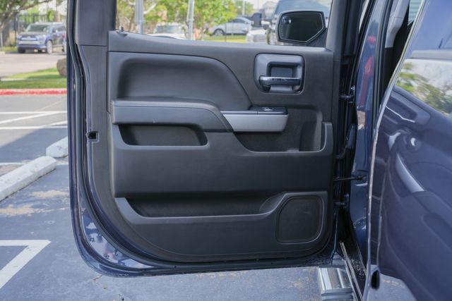 2018 Chevrolet Silverado 1500 CENTENNIAL EDITION / LTZ Z71 / CLEAN CARFAX / 4X4 | Dallas, TX | Rocky Mountain Truck Stop Dallas