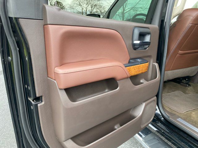 2018 Chevrolet Silverado 1500 High Country | Ephrata, PA | Pine Tree Motors