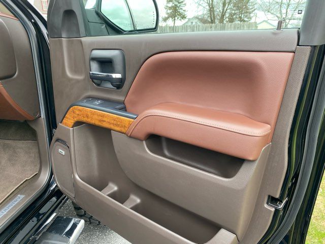 2018 Chevrolet Silverado 1500 High Country | Ephrata, PA | Pine Tree Motors 2018 Chevrolet Silverado 1500 High Country | Ephrata, PA | Pine Tree Motors