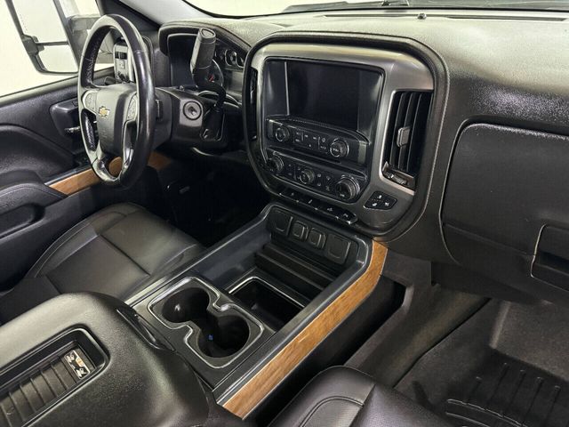 2018 Chevrolet Silverado 1500 LTZ Z71 4x4 4dr Crew Cab 6.5 ft. SB | Houston, TX | Houston Auto Credit 2018 Chevrolet Silverado 1500 LTZ Z71 4x4 4dr Crew Cab 6.5 ft. SB | Houston, TX | Houston Auto Credit