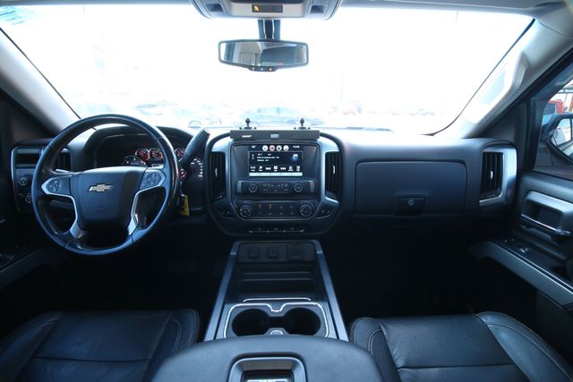 2018 Chevrolet Silverado 1500 LT Crew Cab 4WD | San Antonio, TX | R&L Certified Auto Group 2018 Chevrolet Silverado 1500 LT Crew Cab 4WD | San Antonio, TX | R&L Certified Auto Group