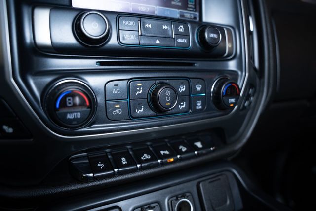 2018 Chevrolet Silverado 2500HD LTZ | Addison, TX | Mr Car Guys 2018 Chevrolet Silverado 2500HD LTZ | Addison, TX | Mr Car Guys