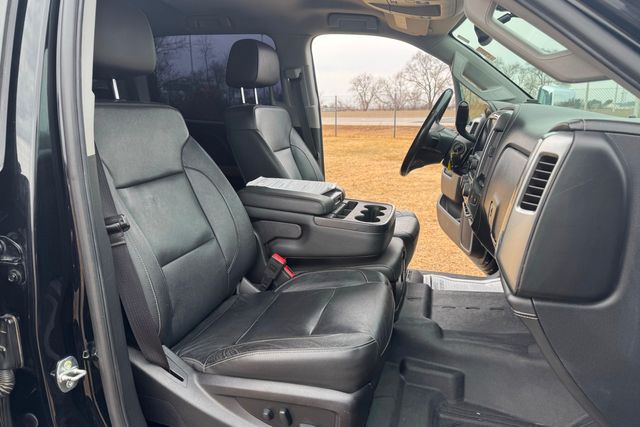 2018 Chevrolet Silverado 2500HD LTZ 4x4 | Roscoe, IL | Autoland Outlets 2018 Chevrolet Silverado 2500HD LTZ 4x4 | Roscoe, IL | Autoland Outlets