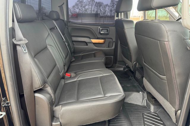 2018 Chevrolet Silverado 2500HD LTZ 4x4 | Roscoe, IL | Autoland Outlets 2018 Chevrolet Silverado 2500HD LTZ 4x4 | Roscoe, IL | Autoland Outlets