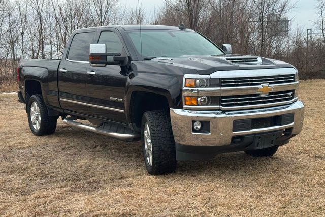 2018 Chevrolet Silverado 2500HD LTZ 4x4 | Roscoe, IL | Autoland Outlets 2018 Chevrolet Silverado 2500HD LTZ 4x4 | Roscoe, IL | Autoland Outlets