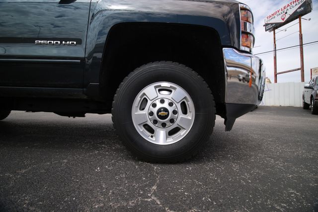 2018 Chevrolet Silverado 2500HD LT | San Antonio, TX | R&amp;L Certified Auto Group