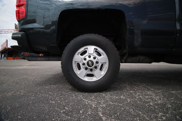 2018 Chevrolet Silverado 2500HD LT | San Antonio, TX | R&L Certified Auto Group 2018 Chevrolet Silverado 2500HD LT | San Antonio, TX | R&L Certified Auto Group