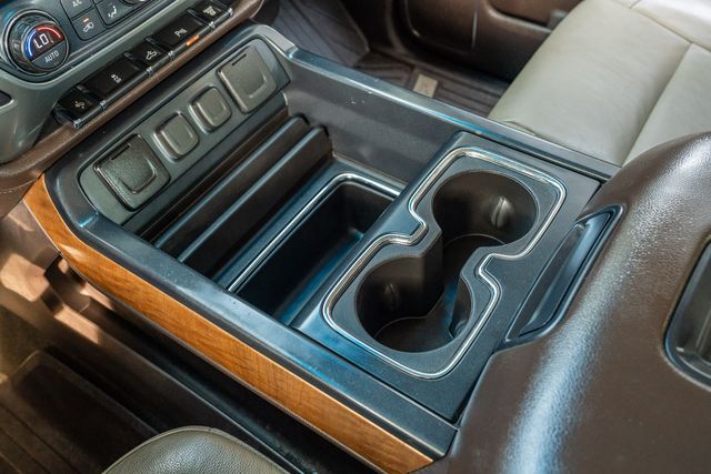 2018 Chevrolet Silverado 3500HD LTZ CREW CAB SRW 4X4 / LOADED / REGULAR SERVICE | Austin, TX | Rocky Mountain Truck Stop Austin 2018 Chevrolet Silverado 3500HD LTZ CREW CAB SRW 4X4 / LOADED / REGULAR SERVICE | Austin, TX | Rocky Mountain Truck Stop Austin