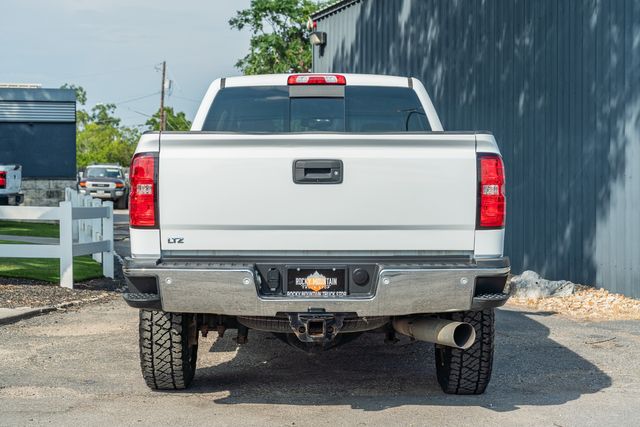 2018 Chevrolet Silverado 3500HD LTZ CREW CAB SRW 4X4 / LOADED / REGULAR SERVICE | Austin, TX | Rocky Mountain Truck Stop Austin 2018 Chevrolet Silverado 3500HD LTZ CREW CAB SRW 4X4 / LOADED / REGULAR SERVICE | Austin, TX | Rocky Mountain Truck Stop Austin