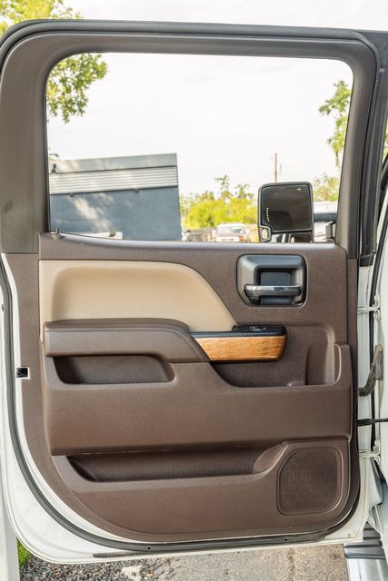 2018 Chevrolet Silverado 3500HD LTZ CREW CAB SRW 4X4 / LOADED / REGULAR SERVICE | Austin, TX | Rocky Mountain Truck Stop Austin 2018 Chevrolet Silverado 3500HD LTZ CREW CAB SRW 4X4 / LOADED / REGULAR SERVICE | Austin, TX | Rocky Mountain Truck Stop Austin