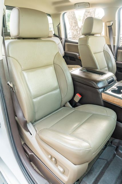 2018 Chevrolet Silverado 3500HD LTZ CREW CAB SRW 4X4 / LOADED / REGULAR SERVICE | Austin, TX | Rocky Mountain Truck Stop Austin 2018 Chevrolet Silverado 3500HD LTZ CREW CAB SRW 4X4 / LOADED / REGULAR SERVICE | Austin, TX | Rocky Mountain Truck Stop Austin